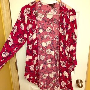 Torrid Size 0/00 Pink Floral Kimono